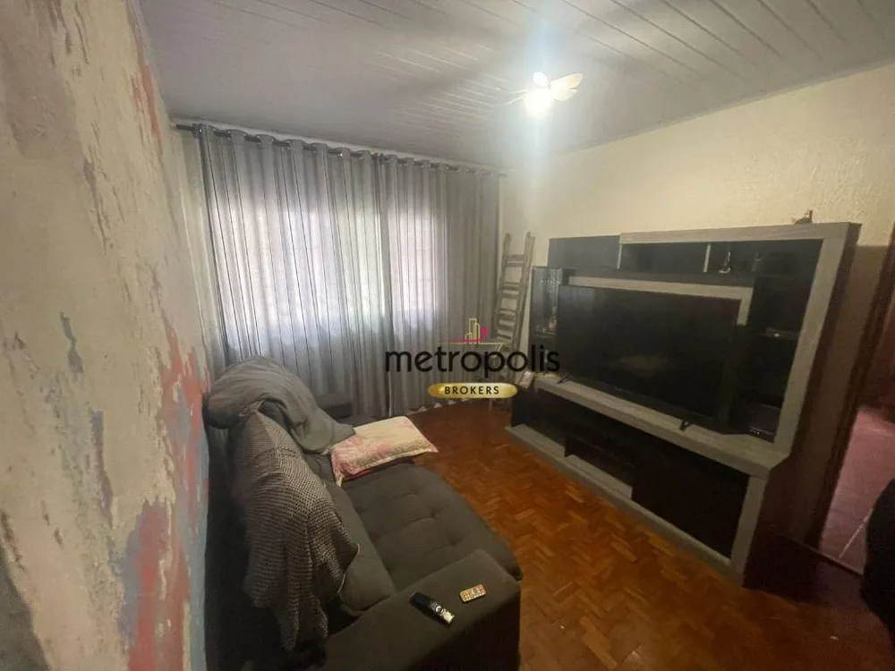 Casa, 6 quartos, 157 m² - Foto 1