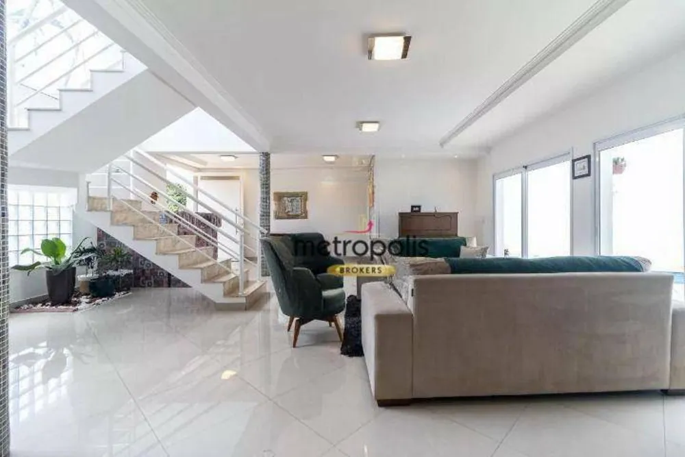 Sobrado, 4 quartos, 342 m² - Foto 1