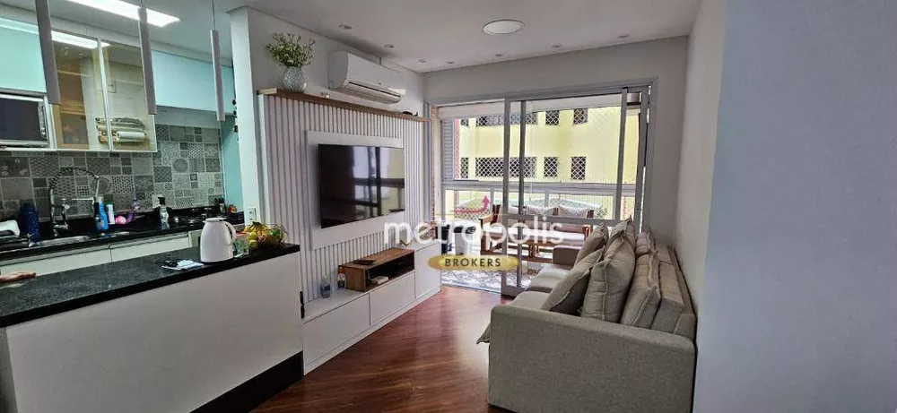 Apartamento à venda com 3 quartos, 76m² - Foto 2