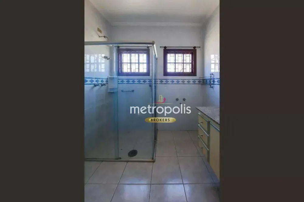 Sobrado, 4 quartos, 243 m² - Foto 1