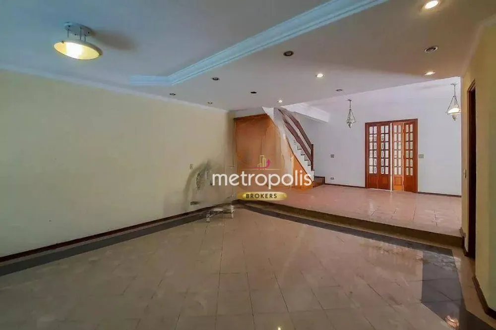 Sobrado, 4 quartos, 243 m² - Foto 3