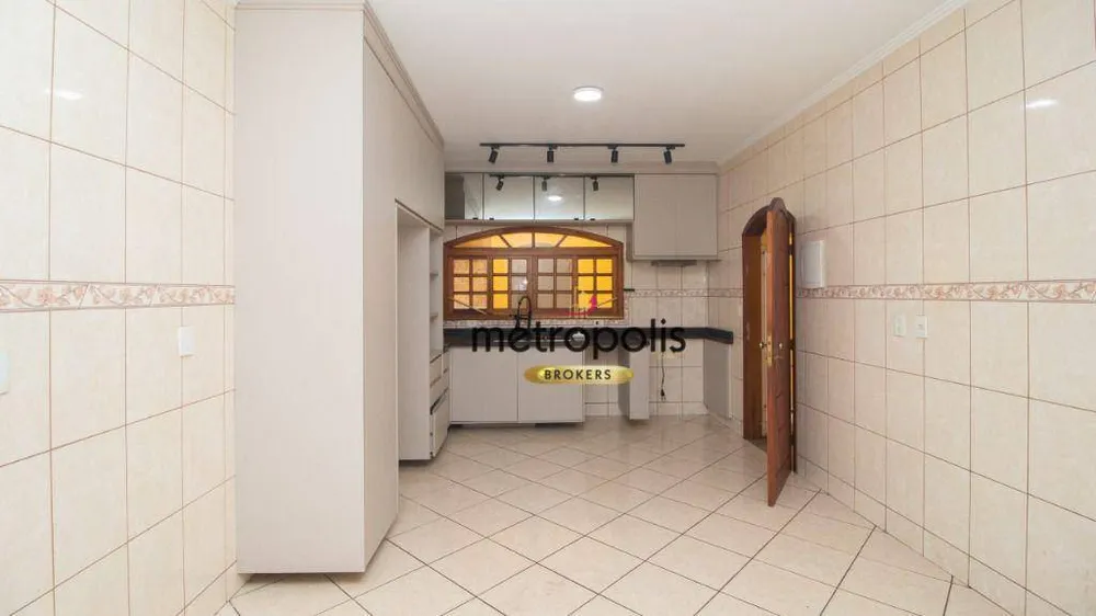 Sobrado, 3 quartos, 480 m² - Foto 1