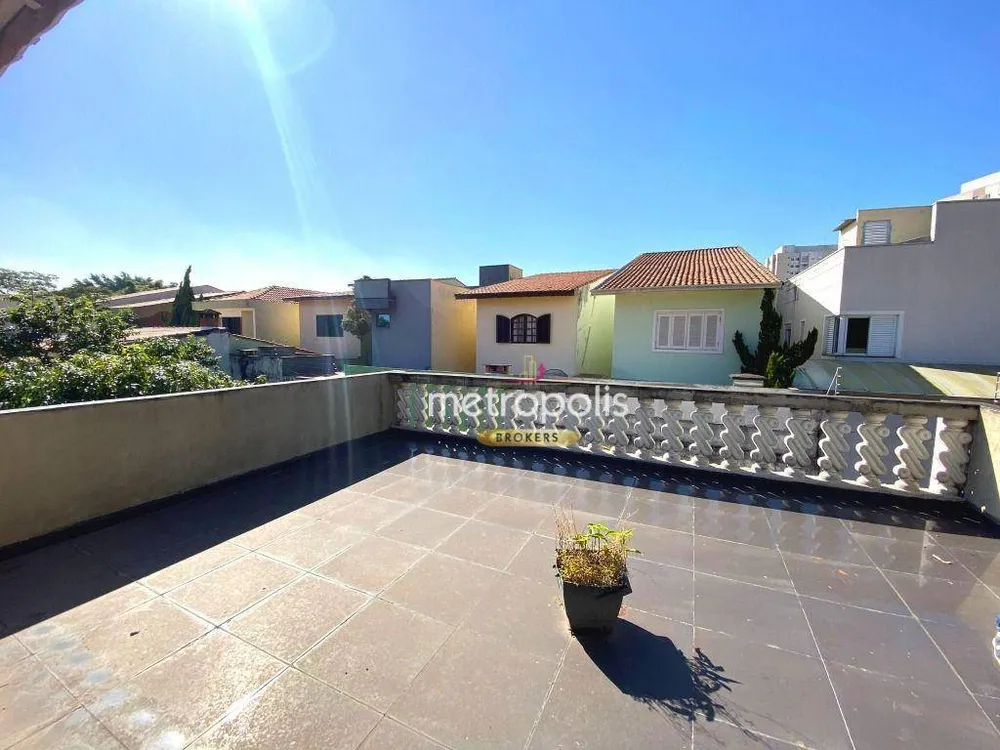 Sobrado, 4 quartos, 252 m² - Foto 1