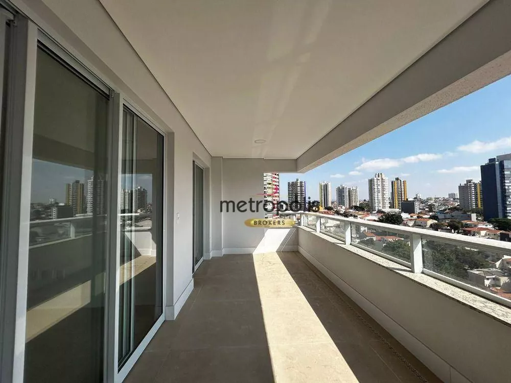 Apartamento à venda com 3 quartos, 190m² - Foto 1