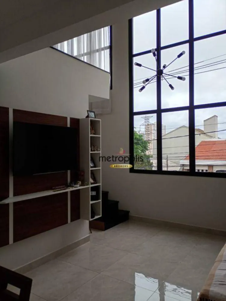 Sobrado, 3 quartos, 220 m² - Foto 1