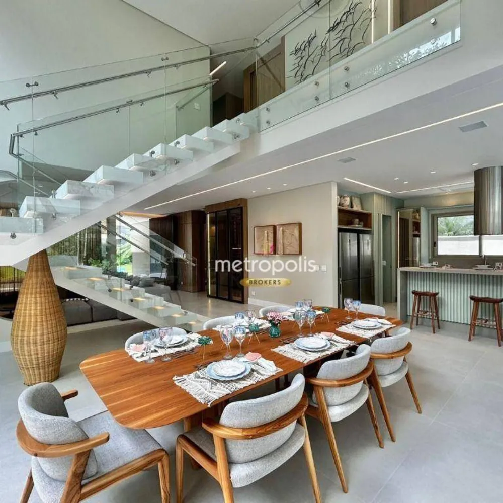Sobrado, 6 quartos, 639 m² - Foto 1