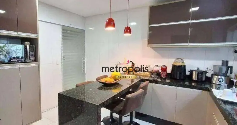 Sobrado, 4 quartos, 291 m² - Foto 1