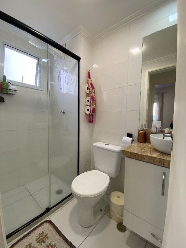 Apartamento à venda com 2 quartos, 48m² - Foto 2
