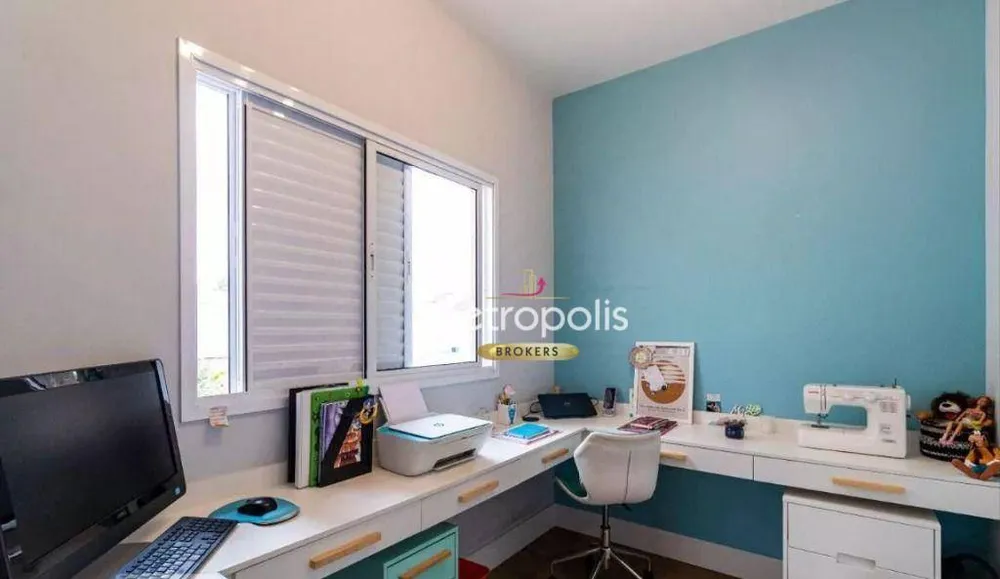 Sobrado, 4 quartos, 270 m² - Foto 2