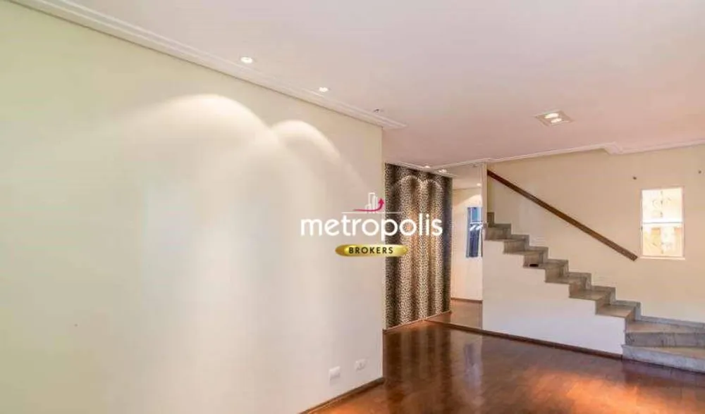 Sobrado, 3 quartos, 270 m² - Foto 2