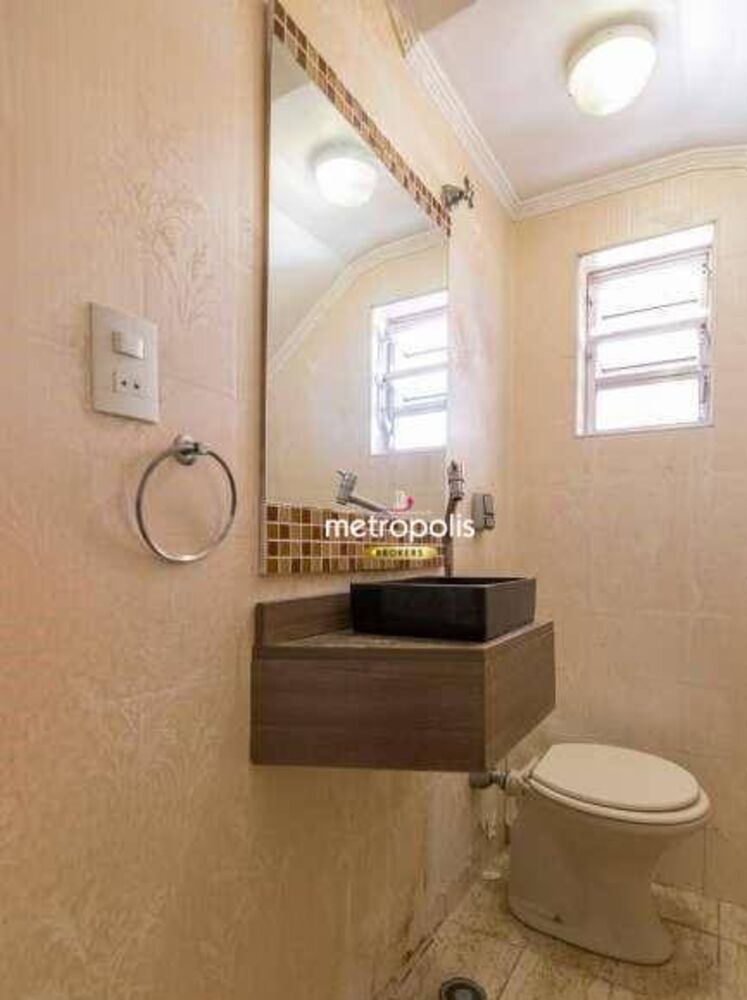 Sobrado, 3 quartos, 270 m² - Foto 2