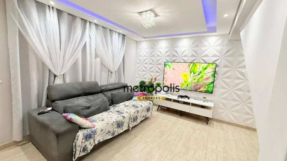 Sobrado, 3 quartos, 131 m² - Foto 1