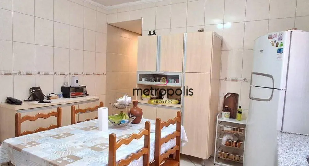 Casa, 3 quartos, 200 m² - Foto 3