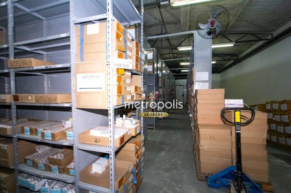 Depósito-Galpão-Armazém para alugar, 1000m² - Foto 3