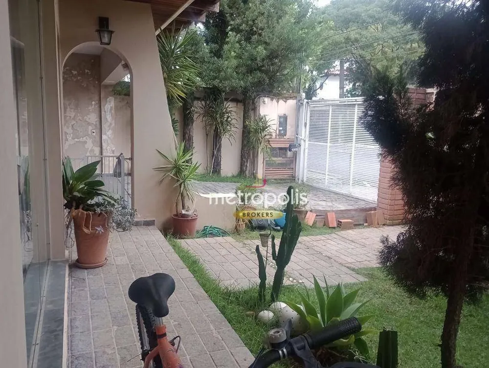 Sobrado, 3 quartos, 300 m² - Foto 1