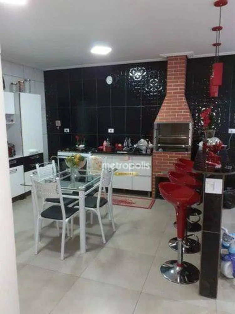 Casa, 5 quartos, 180 m² - Foto 2