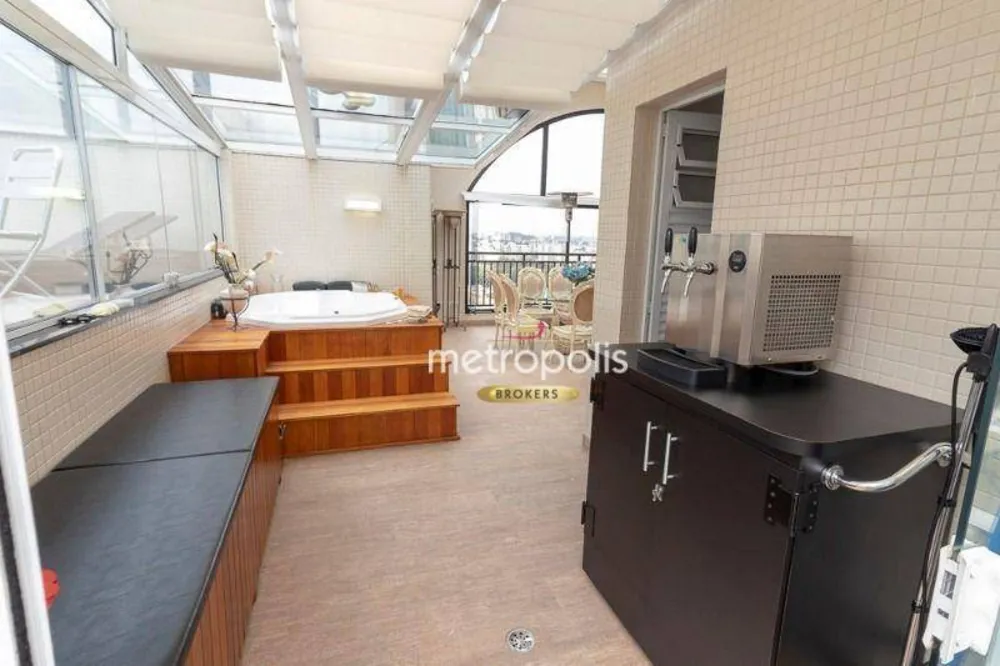 Cobertura, 3 quartos, 258 m² - Foto 1