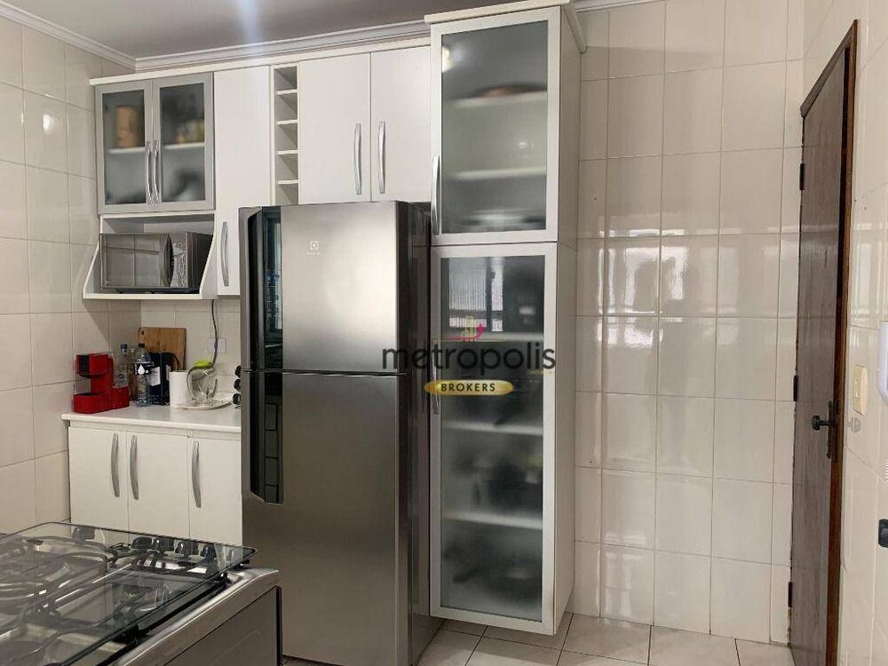 Apartamento para alugar com 2 quartos, 70m² - Foto 4