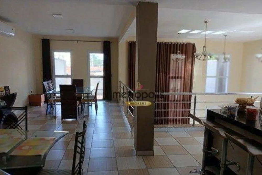 Casa, 3 quartos, 450 m² - Foto 4