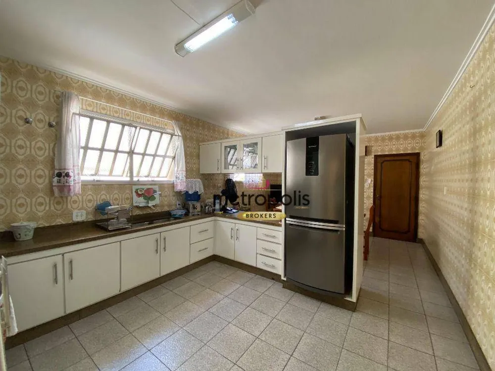 Sobrado, 4 quartos, 451 m² - Foto 1