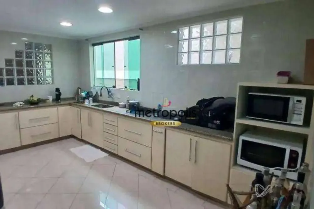 Sobrado, 6 quartos, 179 m² - Foto 3