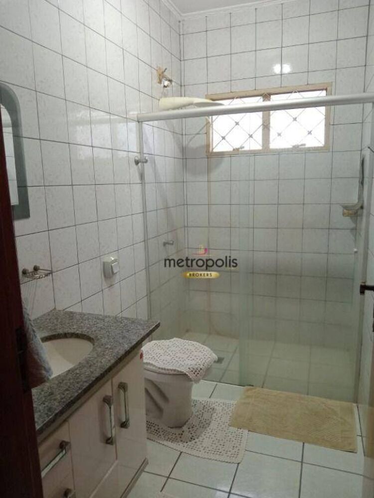 Casa, 3 quartos, 240 m² - Foto 2