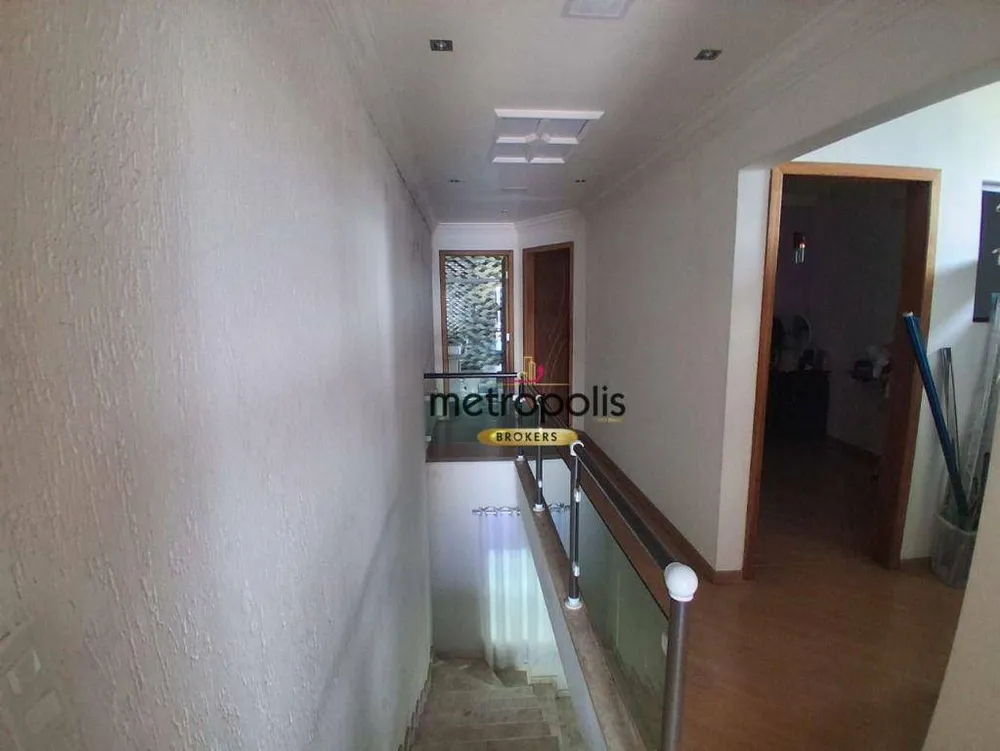 Sobrado, 3 quartos, 233 m² - Foto 1