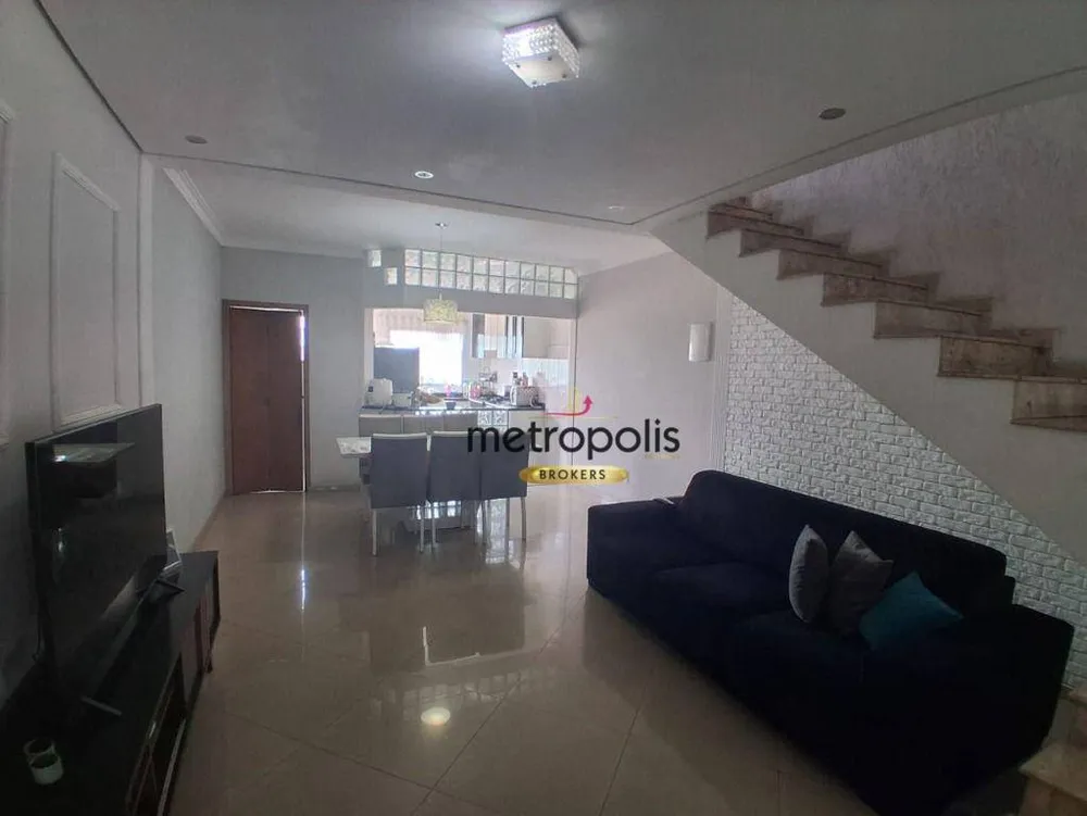 Sobrado, 3 quartos, 233 m² - Foto 2