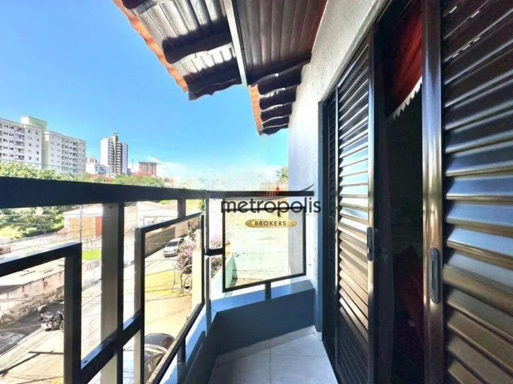 Sobrado, 3 quartos, 233 m² - Foto 1