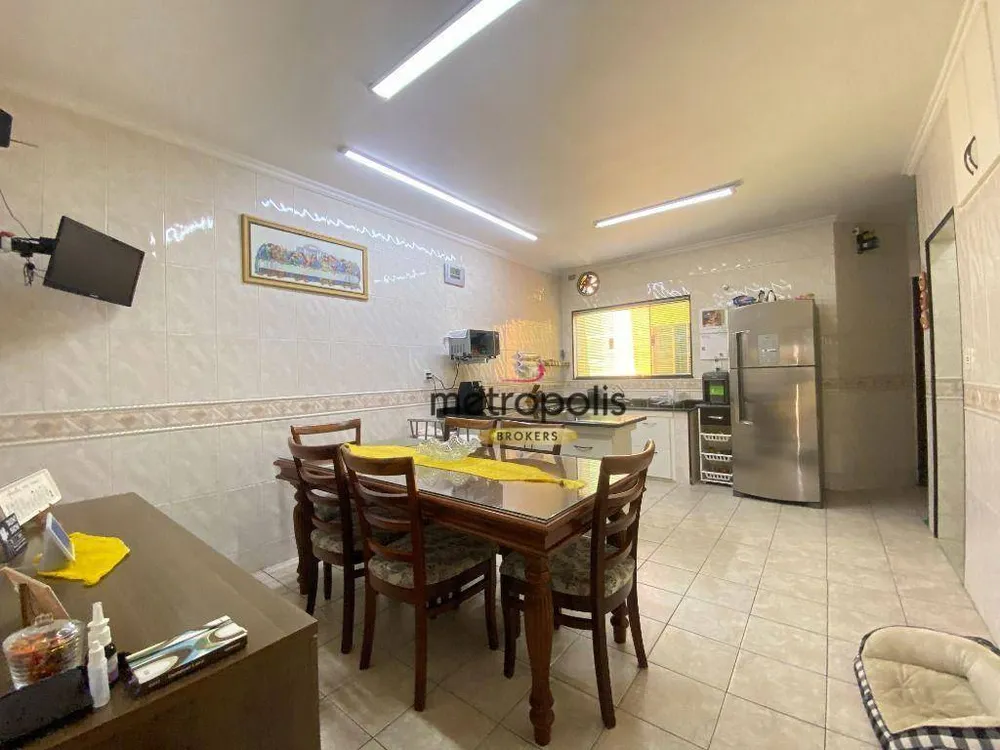 Casa, 4 quartos, 260 m² - Foto 9