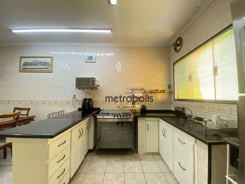 Casa, 4 quartos, 260 m² - Foto 12