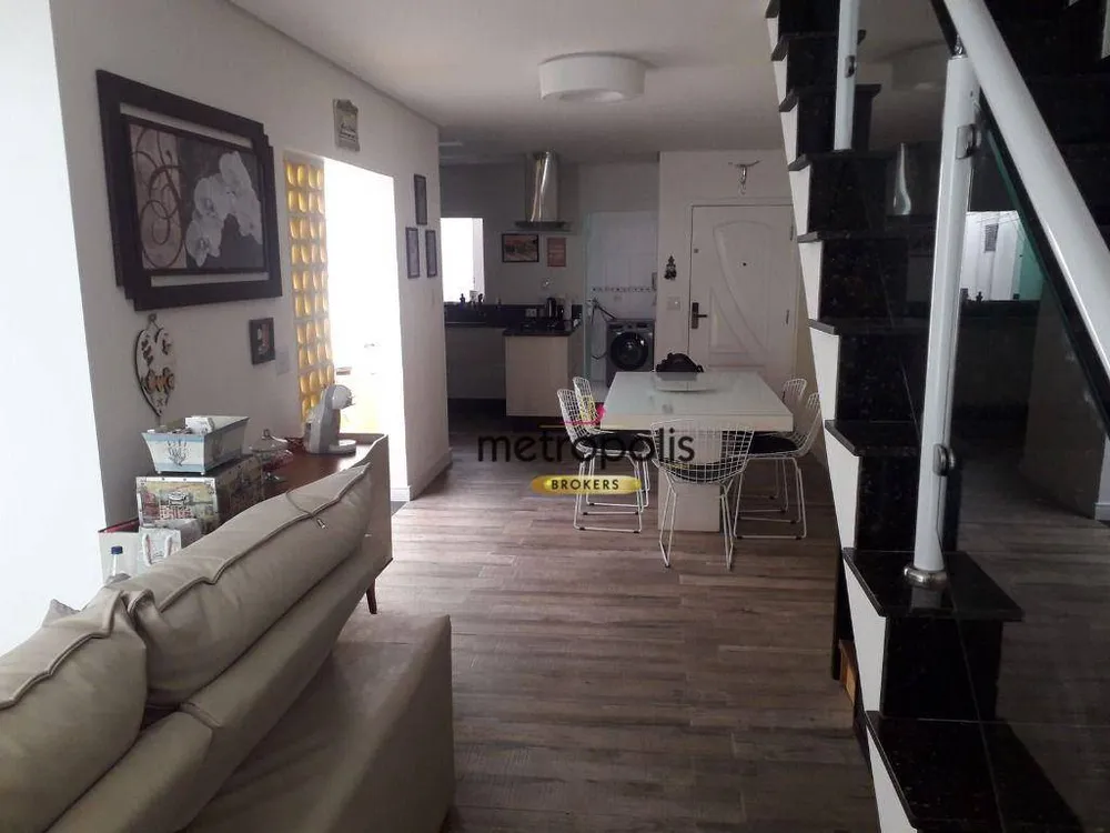 Sobrado, 3 quartos, 194 m² - Foto 2