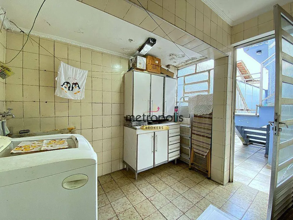 Sobrado, 4 quartos, 227 m² - Foto 2