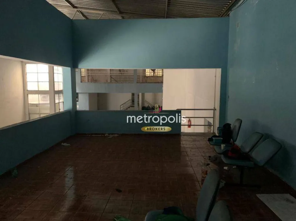 Loja-Salão, 1800 m² - Foto 1
