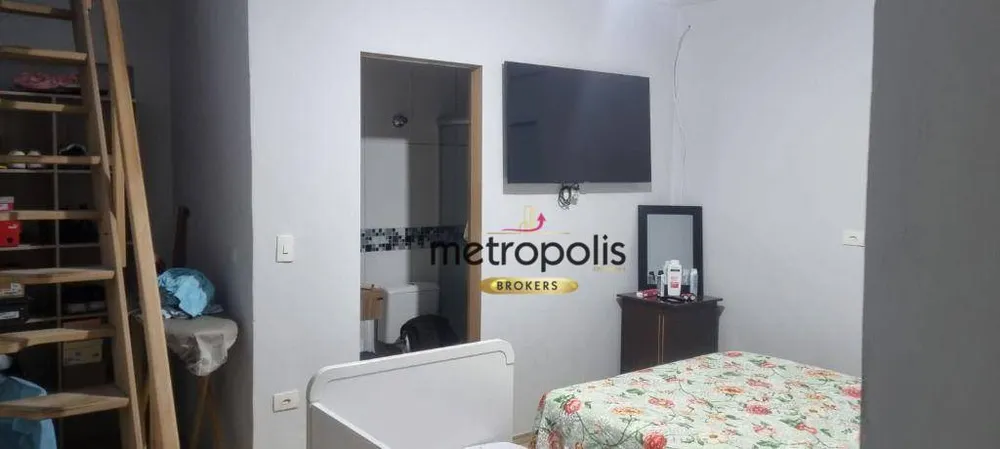 Casa, 3 quartos, 218 m² - Foto 1