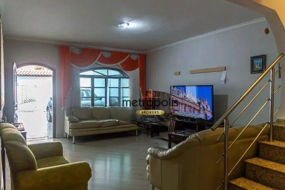 Sobrado, 5 quartos, 272 m² - Foto 1