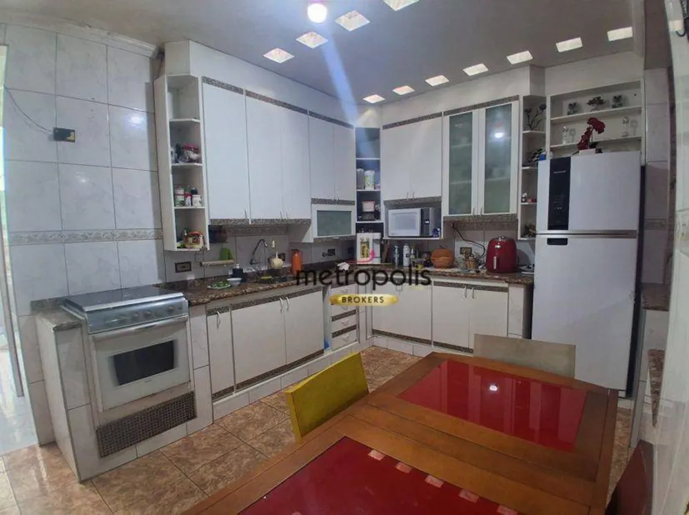 Sobrado, 3 quartos, 229 m² - Foto 3