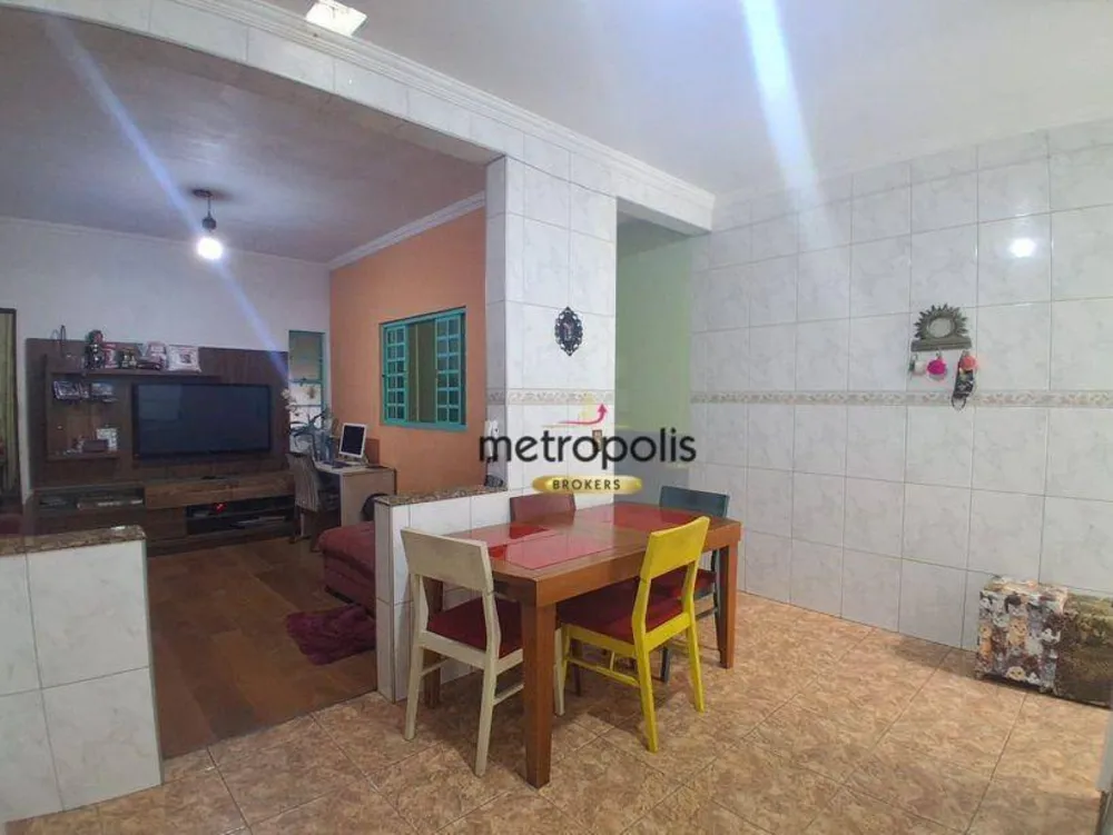 Sobrado, 3 quartos, 229 m² - Foto 2