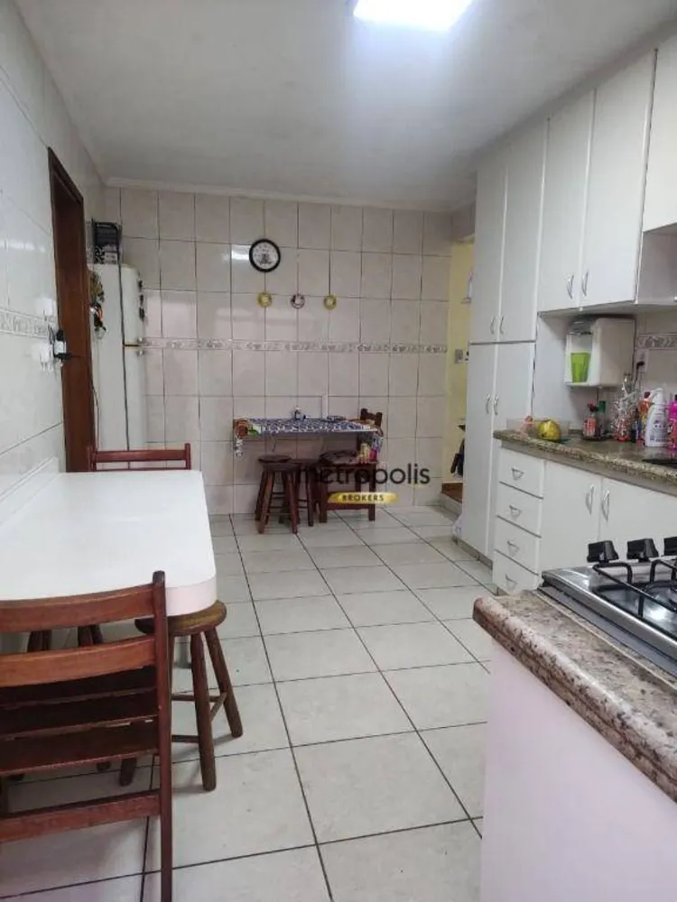 Casa, 3 quartos, 174 m² - Foto 2