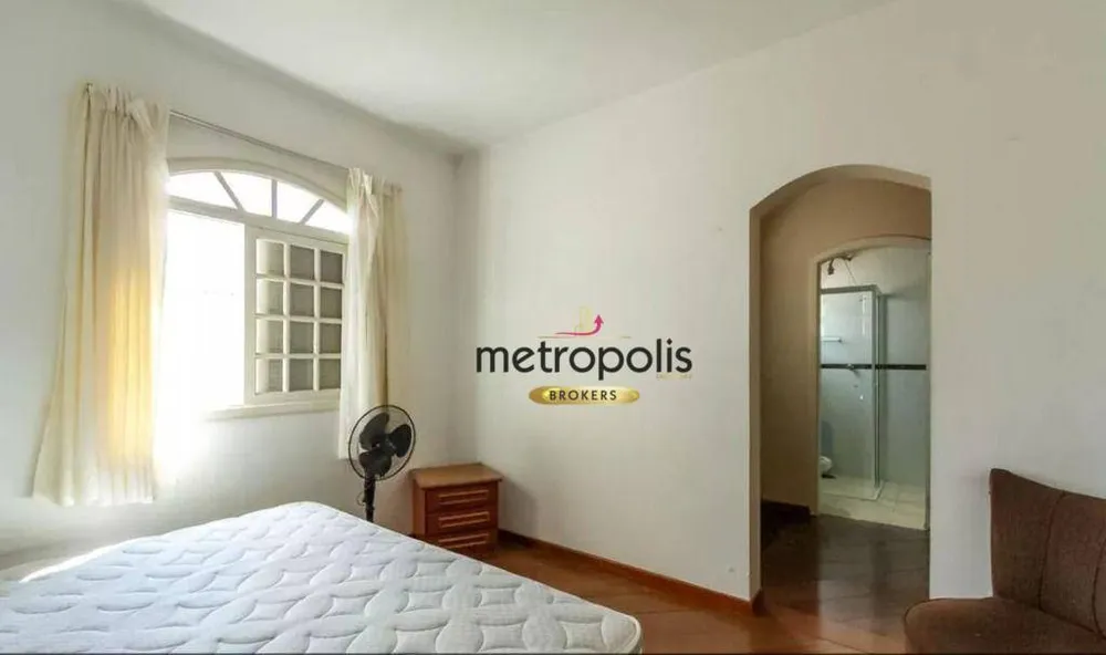 Sobrado, 4 quartos, 246 m² - Foto 1