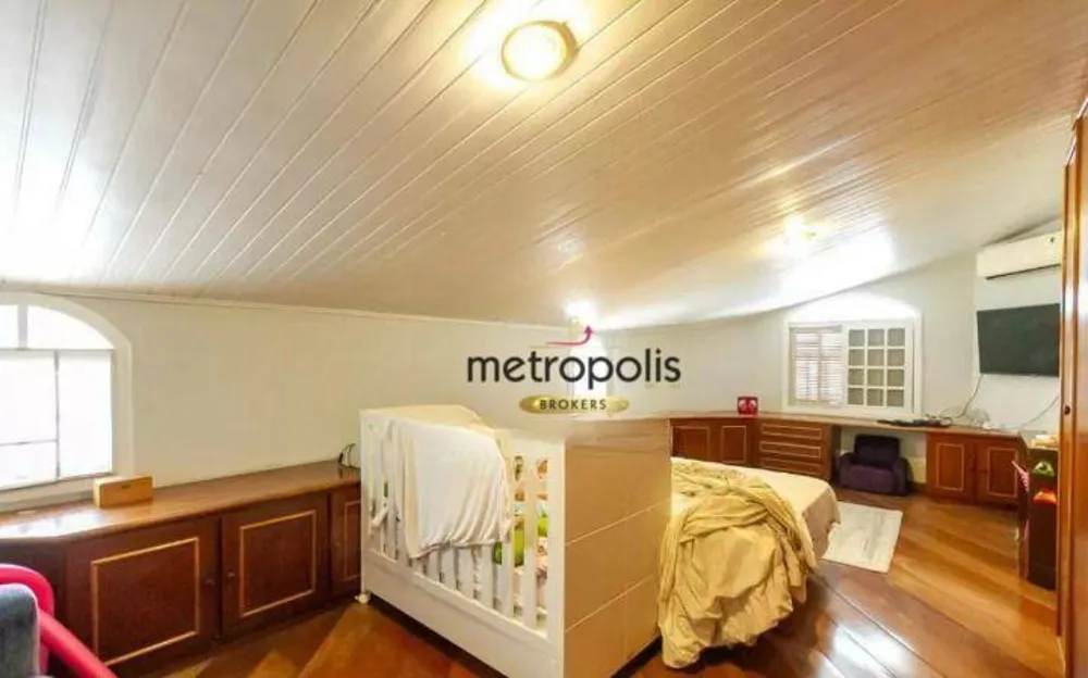 Sobrado, 4 quartos, 246 m² - Foto 2