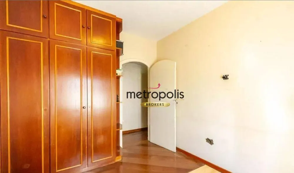 Sobrado, 4 quartos, 246 m² - Foto 2