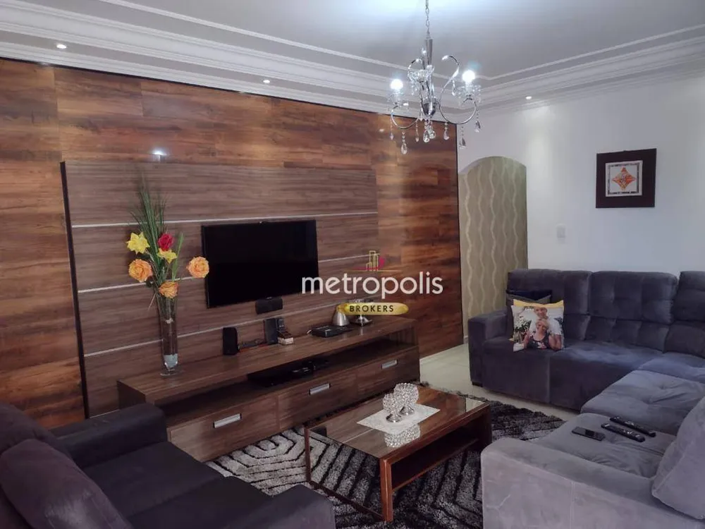 Sobrado, 3 quartos, 257 m² - Foto 2