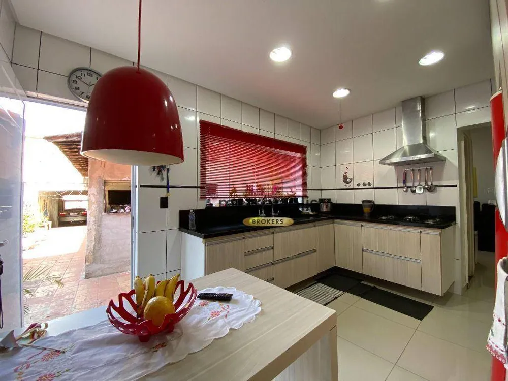 Casa, 3 quartos, 178 m² - Foto 8