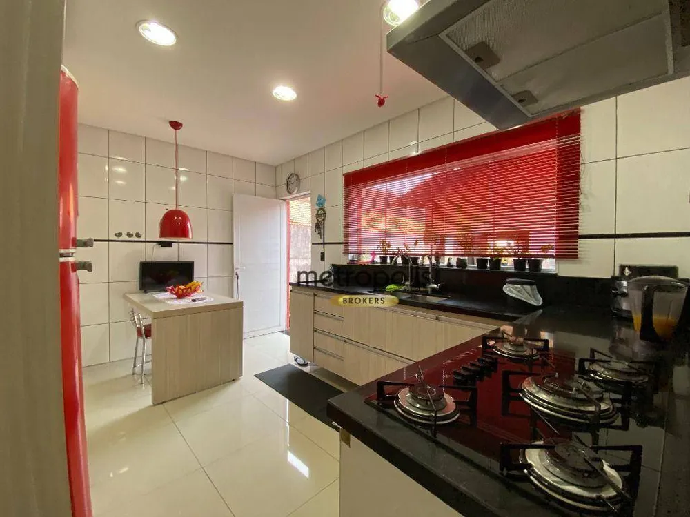 Casa, 3 quartos, 178 m² - Foto 9