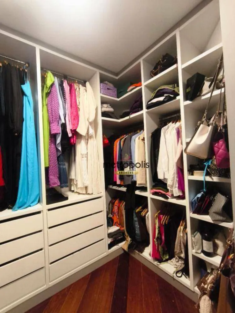 Sobrado, 3 quartos, 246 m² - Foto 3
