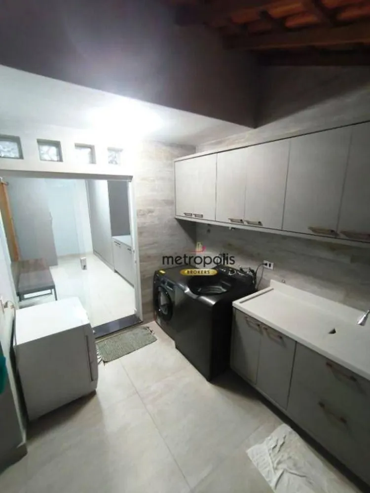 Sobrado, 3 quartos, 246 m² - Foto 2