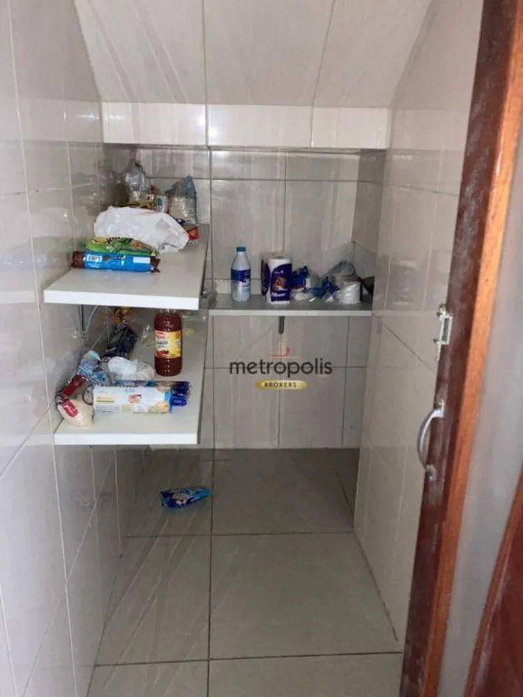 Sobrado, 3 quartos, 240 m² - Foto 2