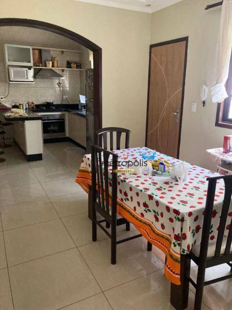 Sobrado, 3 quartos, 240 m² - Foto 4
