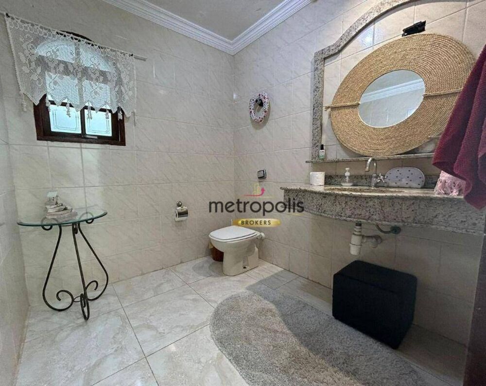 Sobrado, 4 quartos, 270 m² - Foto 6